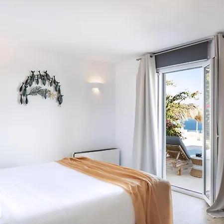 Spectacular 8 Bedrooms Vibhu Private Jacuzzis Калафатис