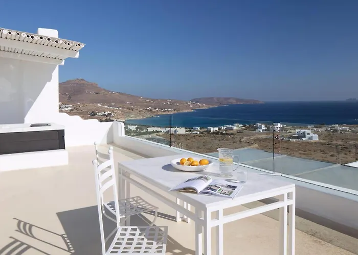 Spectacular 8 Bedrooms Vibhu Private Jacuzzis Вилла